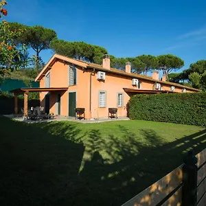  Aparthotel Tenuta Capizucchi Italy