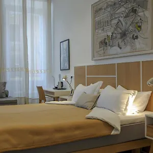 Vespahouse 2*, Rome Italie
